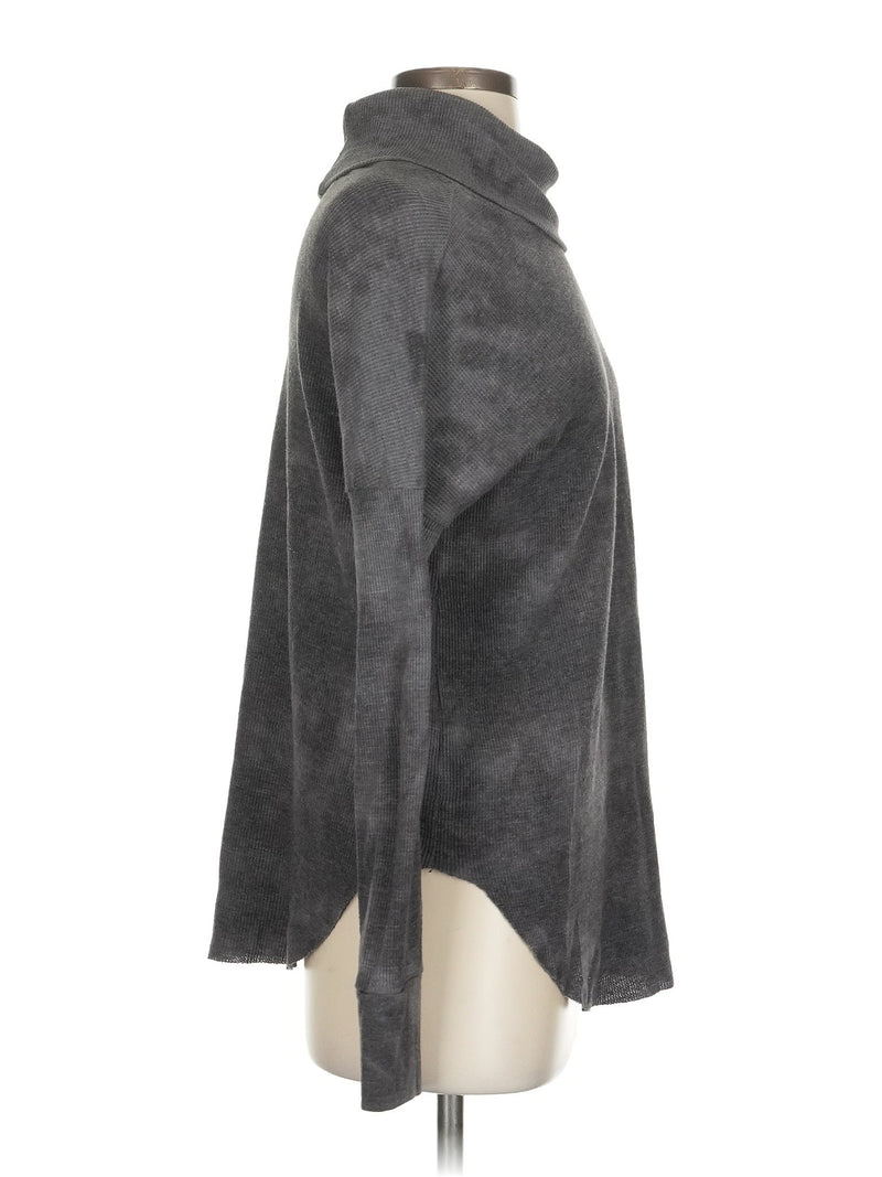 Long Sleeve Turtleneck