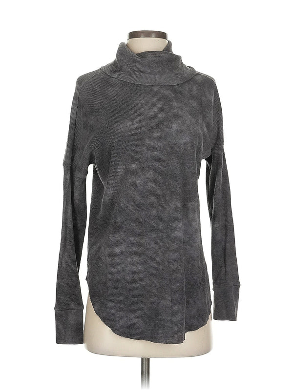 Long Sleeve Turtleneck