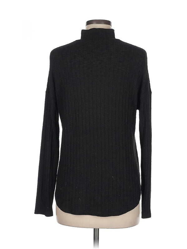 Long Sleeve Turtleneck