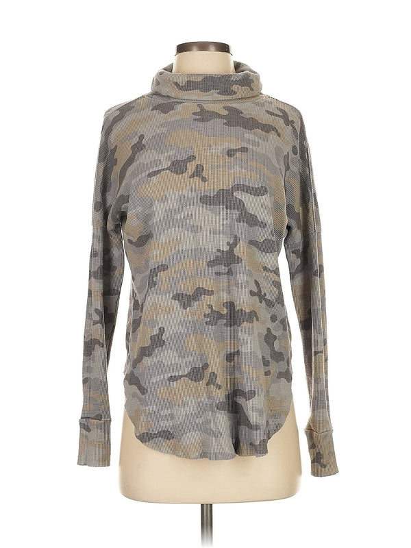 Long Sleeve Turtleneck