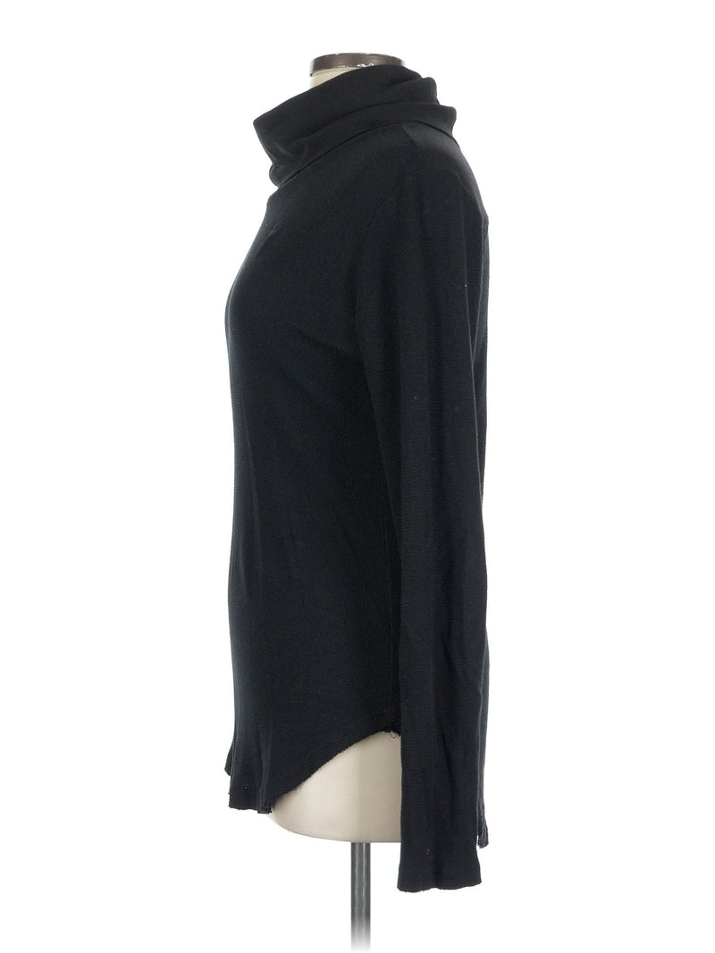 Long Sleeve Turtleneck