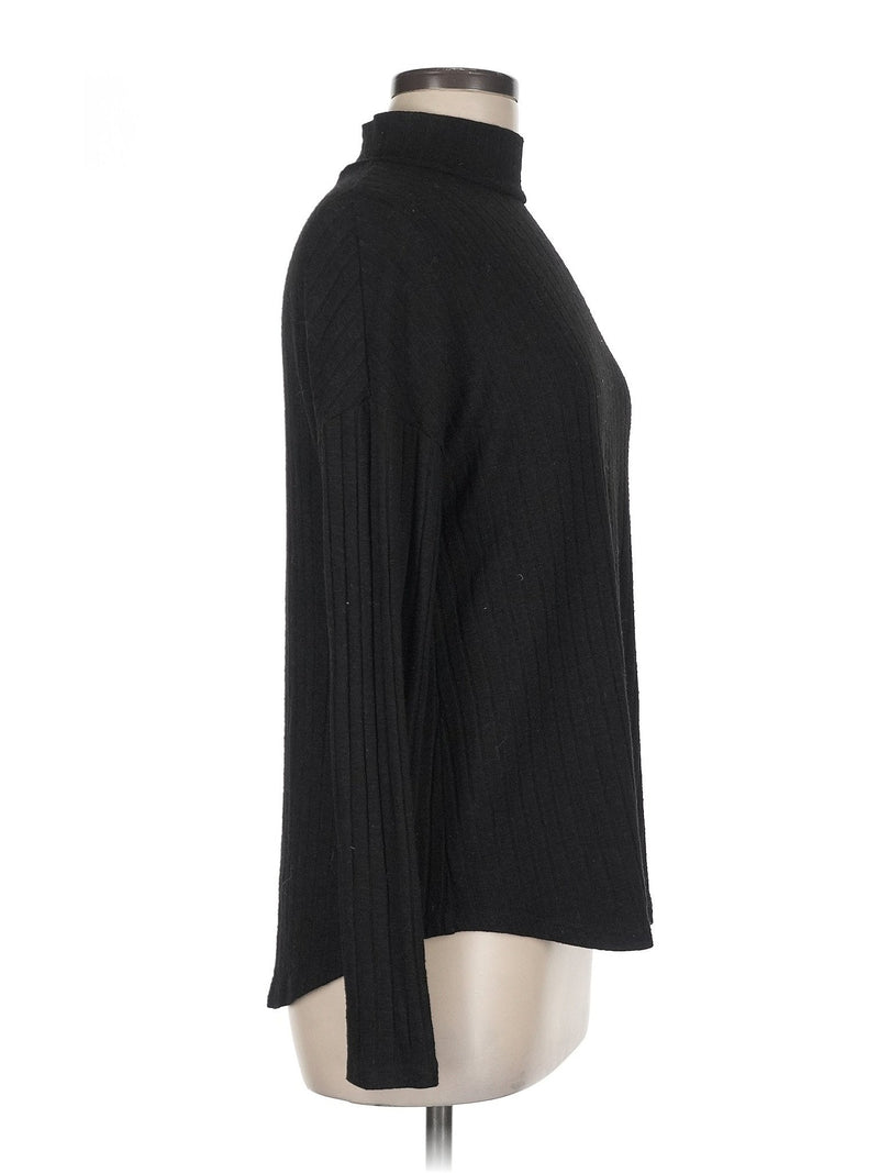 Long Sleeve Turtleneck