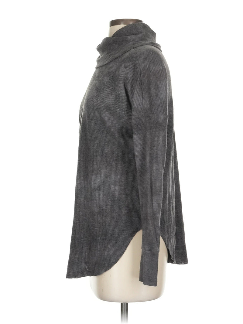 Long Sleeve Turtleneck