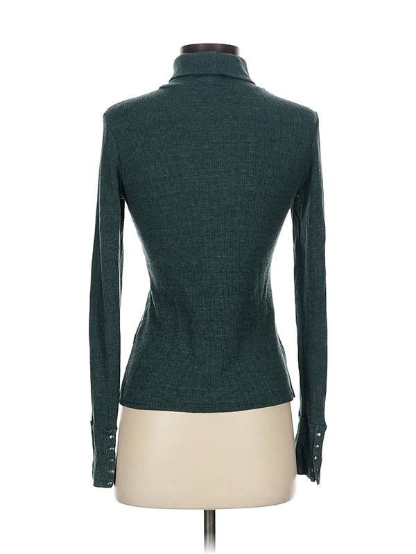 Long Sleeve Turtleneck