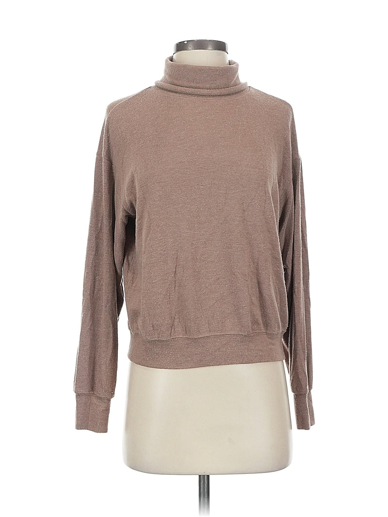 3/4 Sleeve Turtleneck