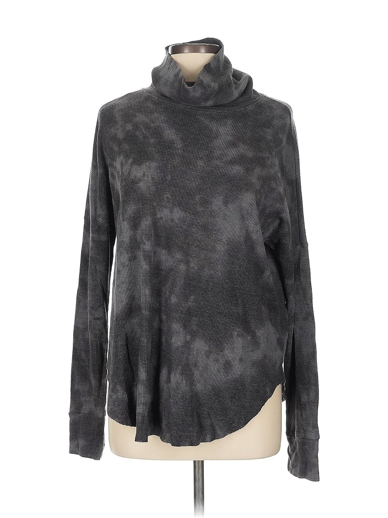 Long Sleeve Turtleneck