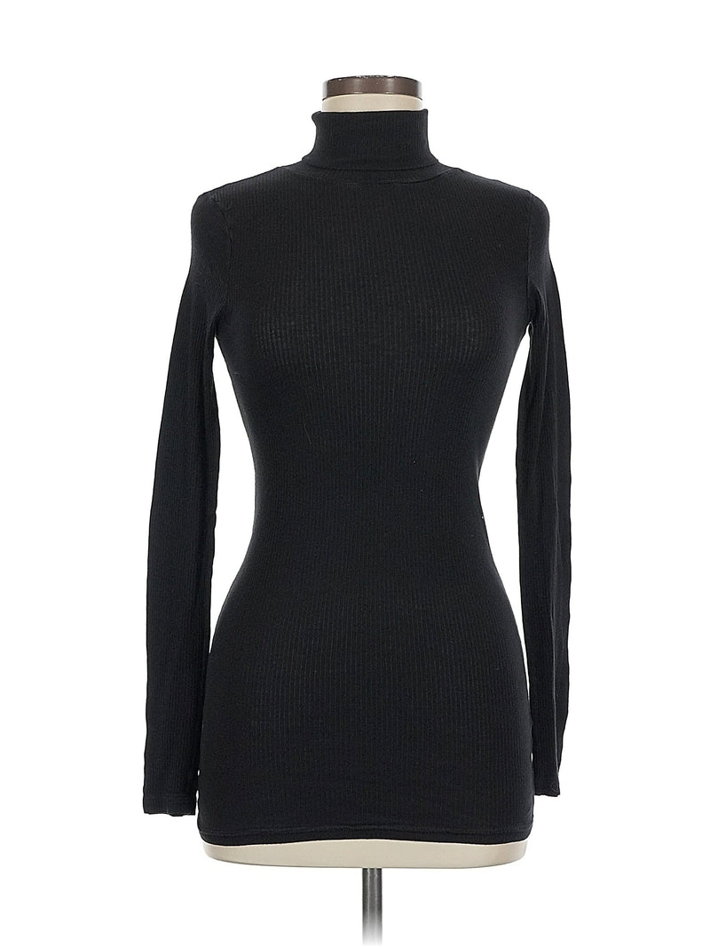 Long Sleeve Turtleneck