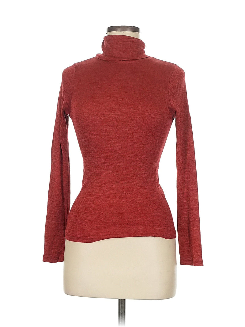 Long Sleeve Turtleneck