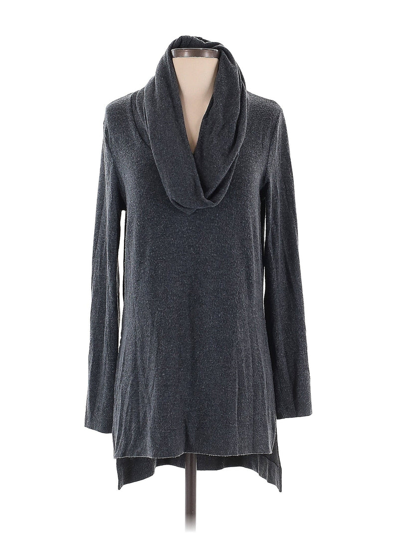 Long Sleeve Turtleneck