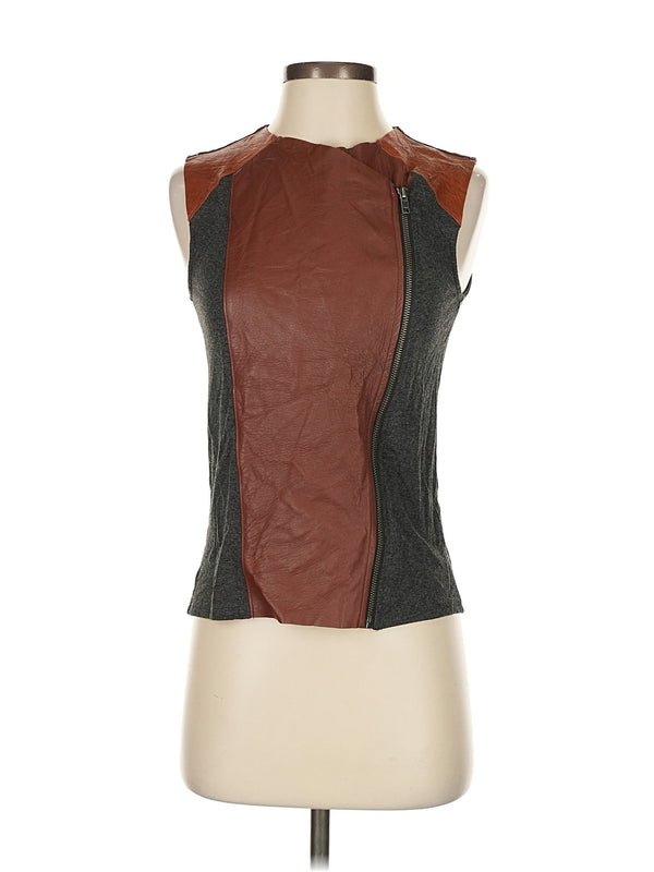 Sleeveless Blouse