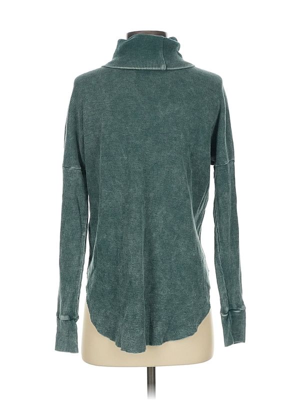 Long Sleeve Turtleneck