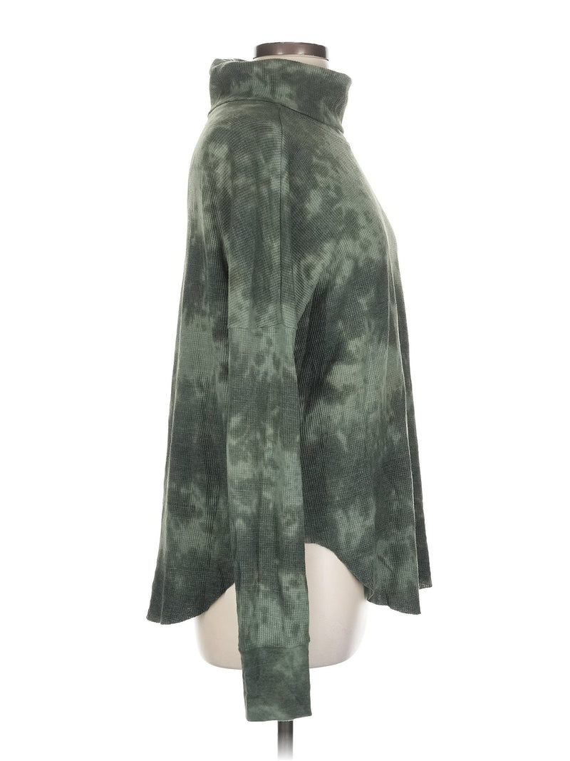 Long Sleeve Turtleneck