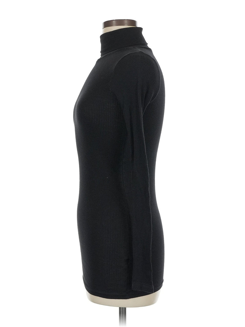 Long Sleeve Turtleneck