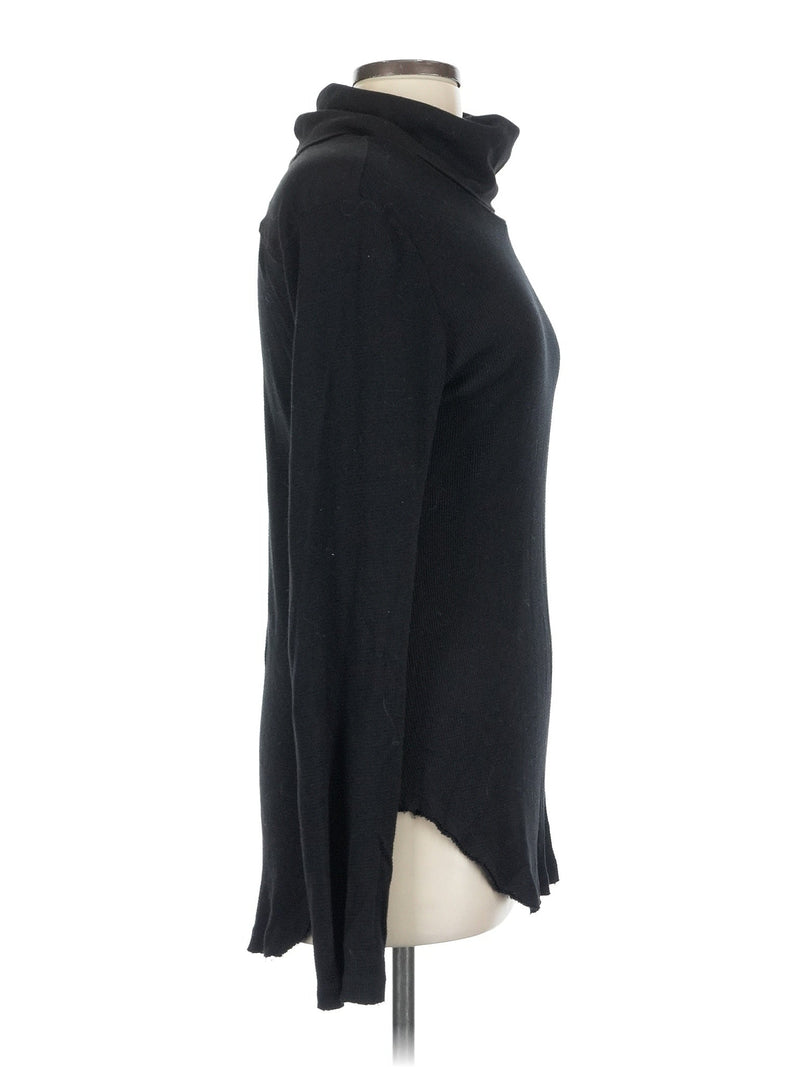 Long Sleeve Turtleneck