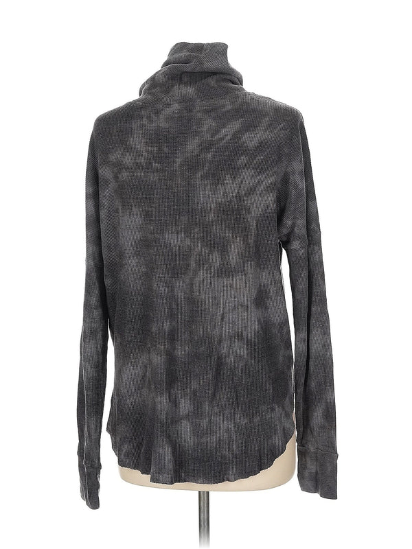 Long Sleeve Turtleneck