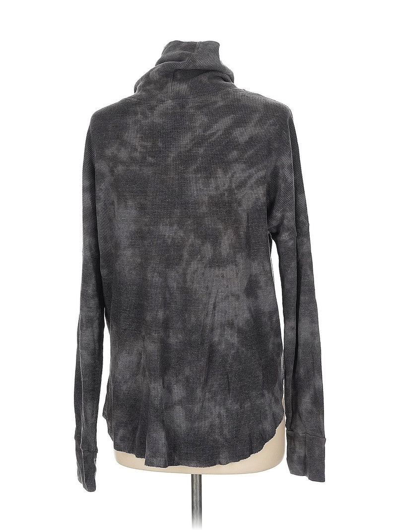 Long Sleeve Turtleneck