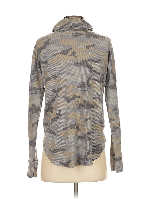 Long Sleeve Turtleneck