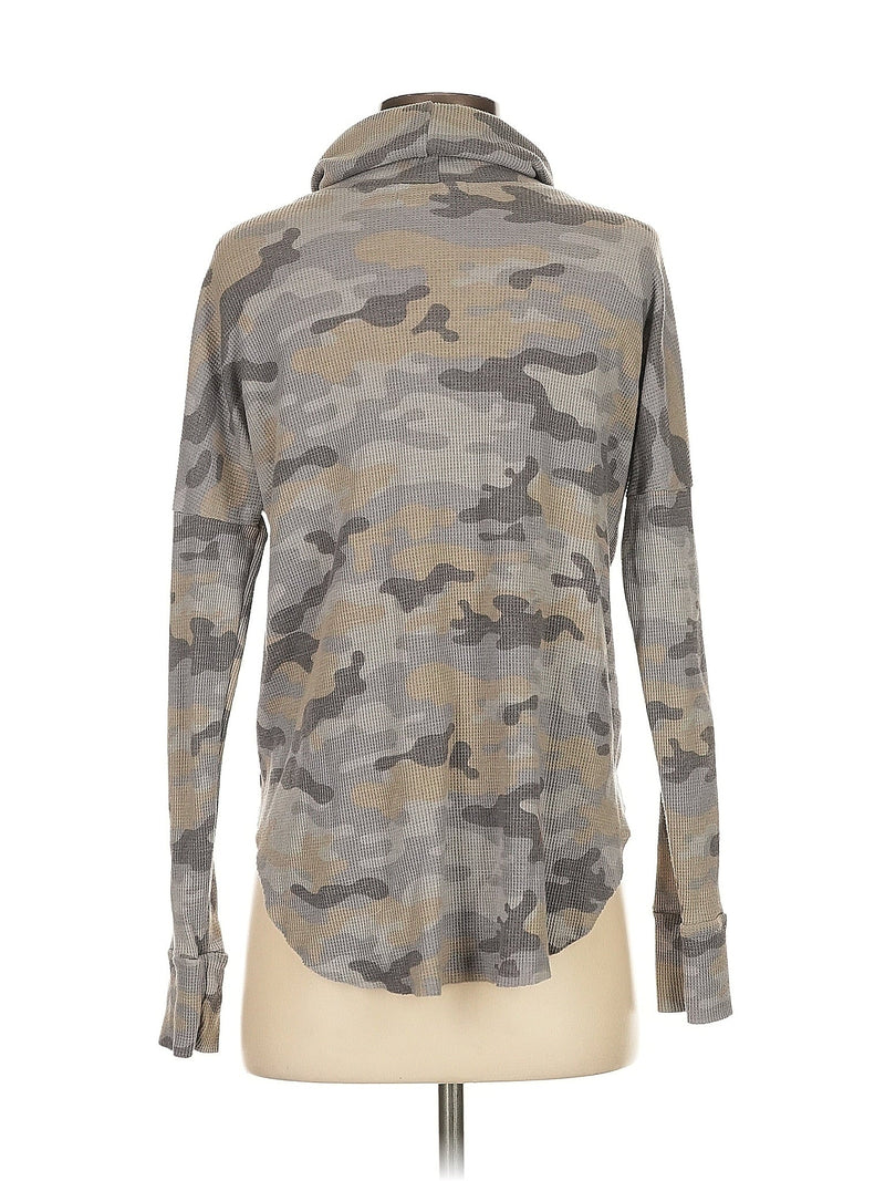 Long Sleeve Turtleneck