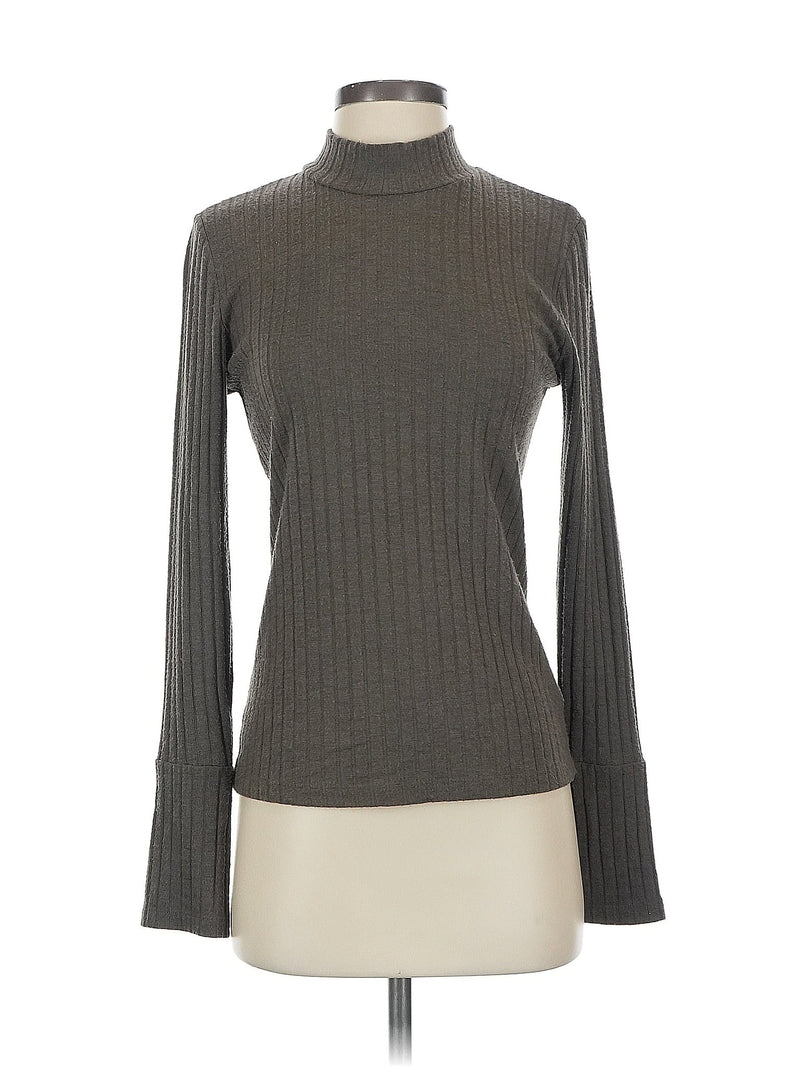 Long Sleeve Turtleneck